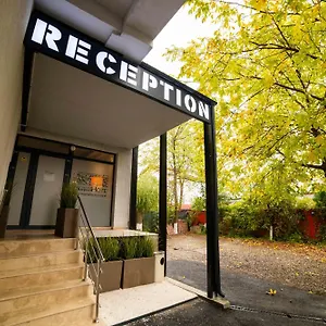  Апарт-отель Bucharest Airport Accomodation