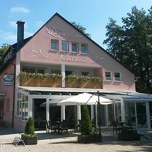 Гостевой дом Konditorei Cafe Dora