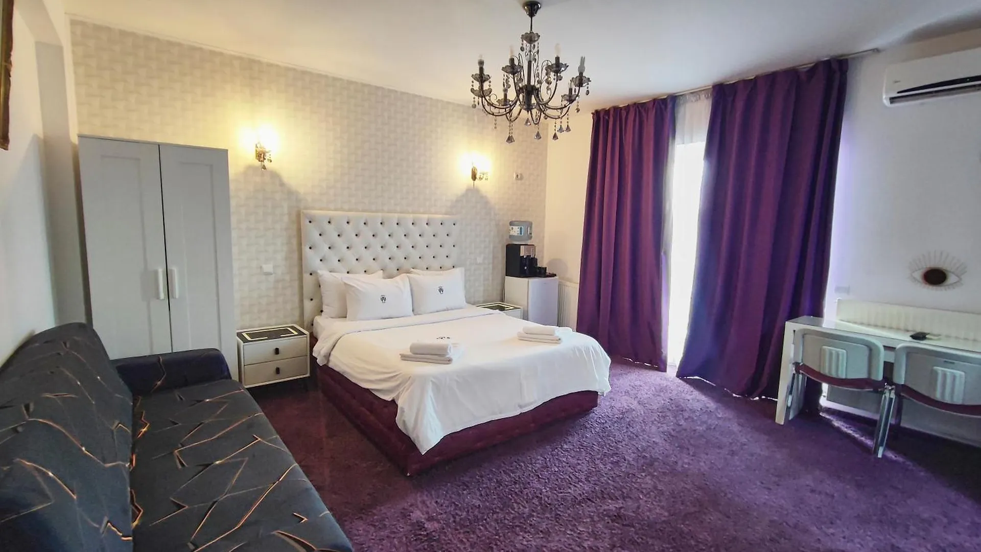 Iris Boutique Hotel Otopeni